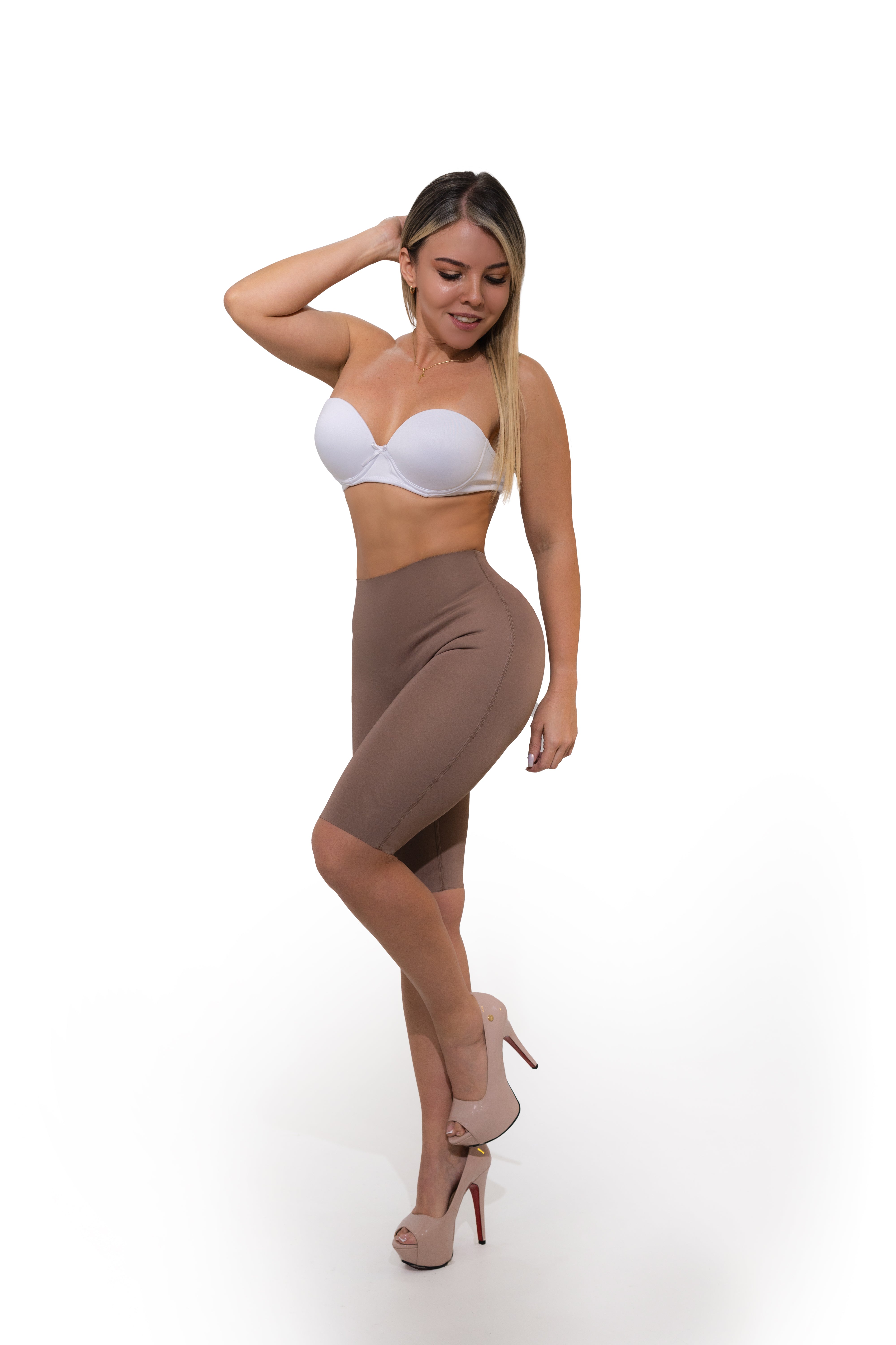 NUEVO Ref. 915 | PANTY CON REALCE LARGO INVISIBLE